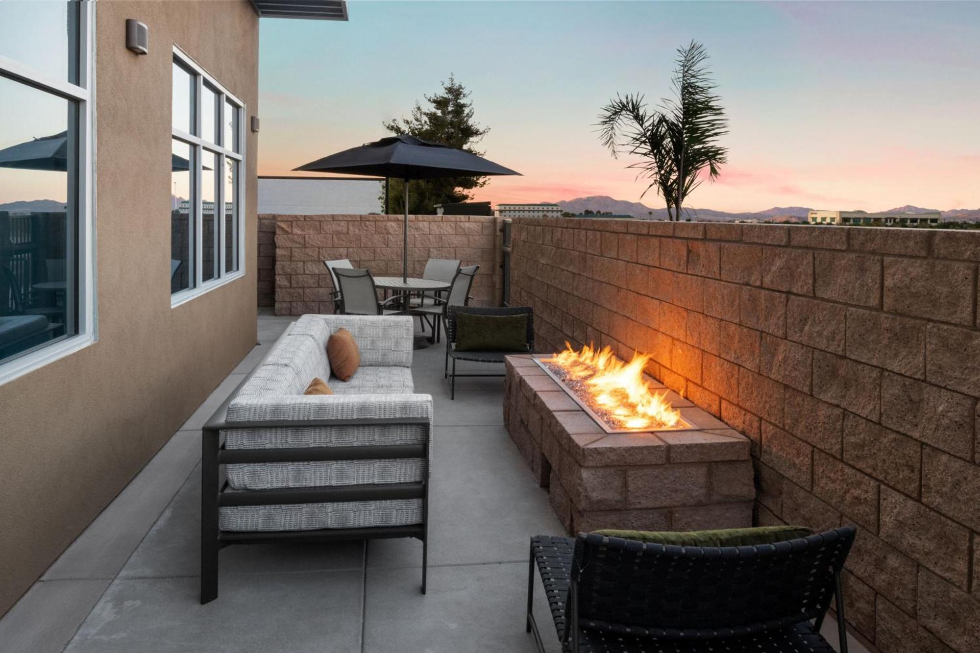 Fairfield By Marriott Inn & Suites Victorville Eksteriør billede